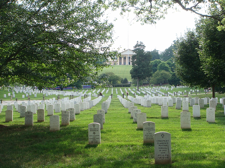 Washington DC [2009 July 02] 008.JPG - Scenes from Arlington National Cemetery.